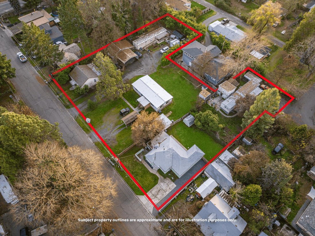 Grants Pass, Oregon, United States 1 - 16806382