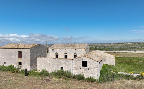 Villa in Puntarazzi - Donnafugata, Ragusa, Sicily 1