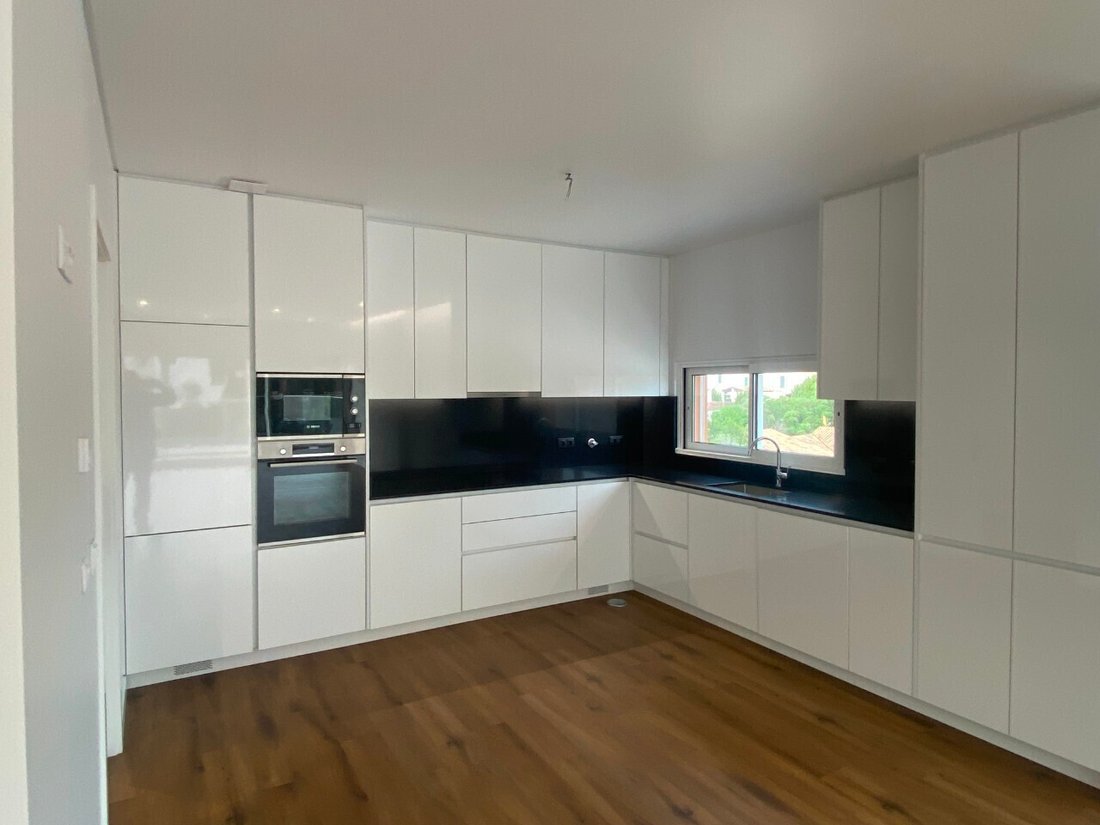 Apartment in Praia dos Pescadores, Olhos de Agua, Portugal 1 - 12857086