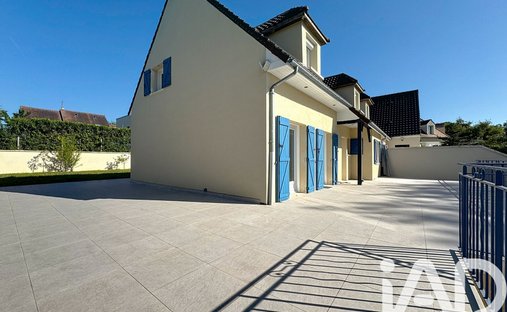 Manor For Sale, 12 Rooms Triel Sur Seine 78510