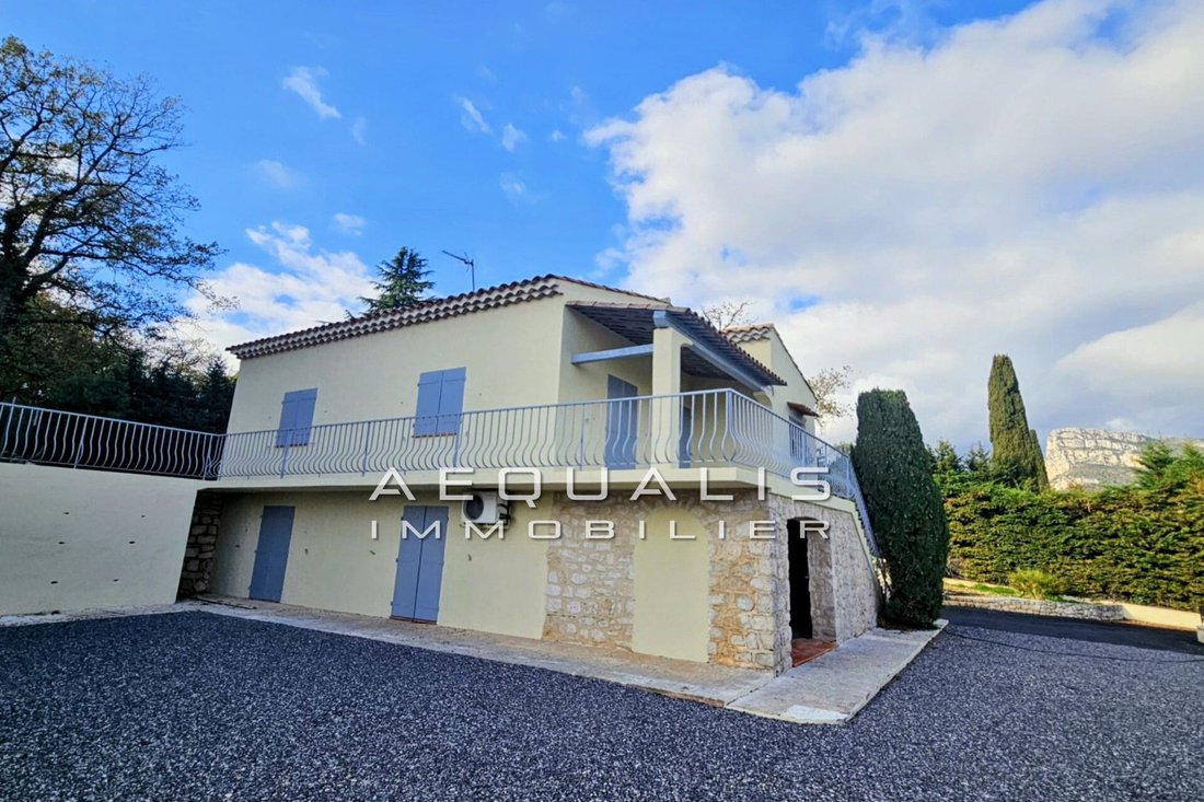 Villa in Nord, La Gaude, France 4 - 16798938