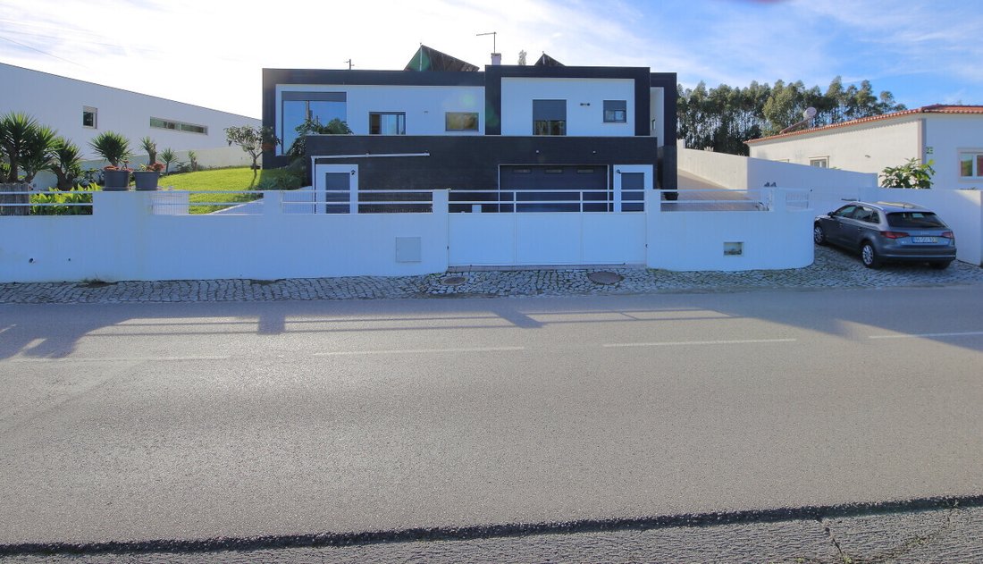 House in Nossa Senhora do Populo, Coto e Sao Gregorio, Leiria District, Portugal 5 - 12855133