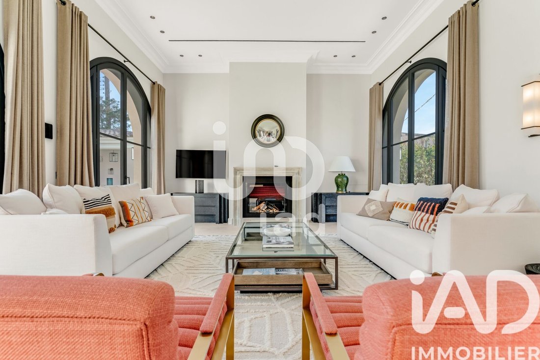 House in Zone Est Diffuse, Saint-Tropez, France 5 - 16800332