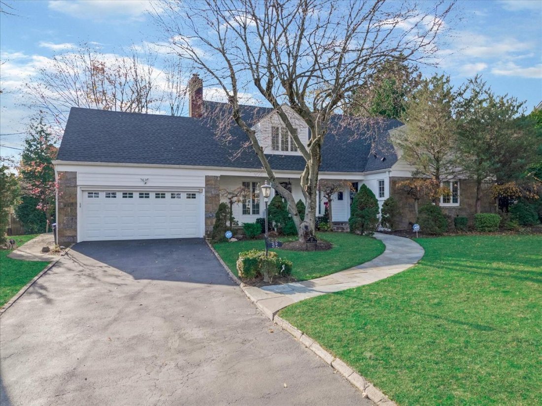 House in Eastchester, New York, United States 3 - 16807284