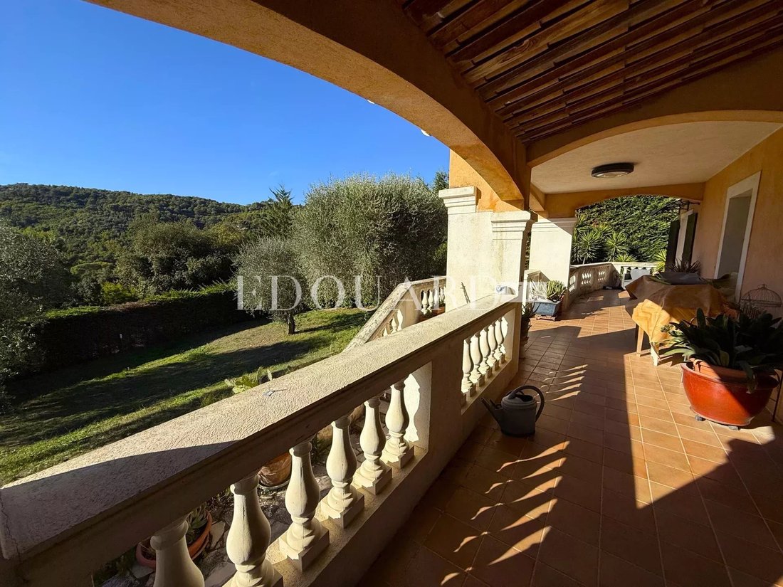 Villa in La Turbie, Provence-Alpes-Côte d'Azur, France 4 - 16800968