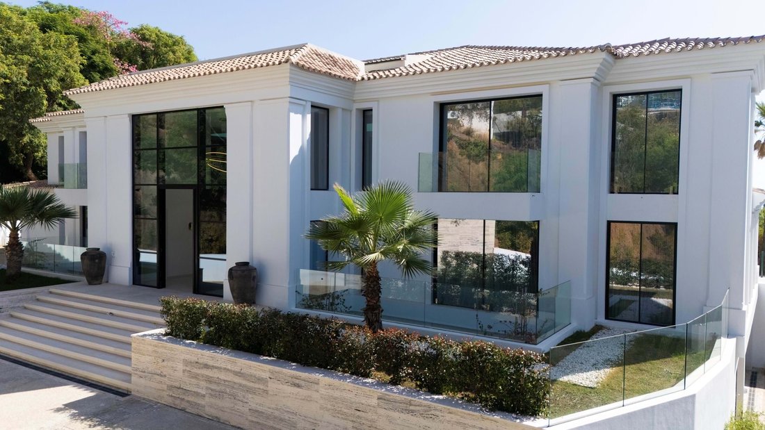 Villa in La Quinta, Benahavis, Andalusia 4 - 16799645