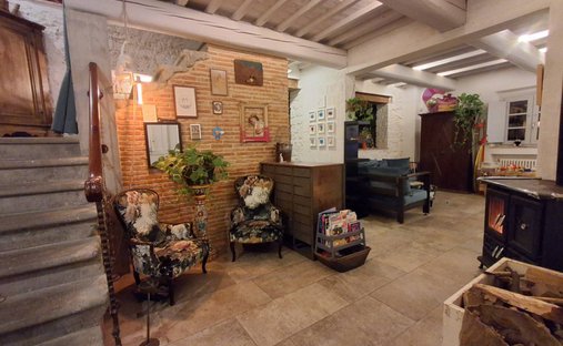 Casa di campagna a Centro, Quarrata, Toscana 1