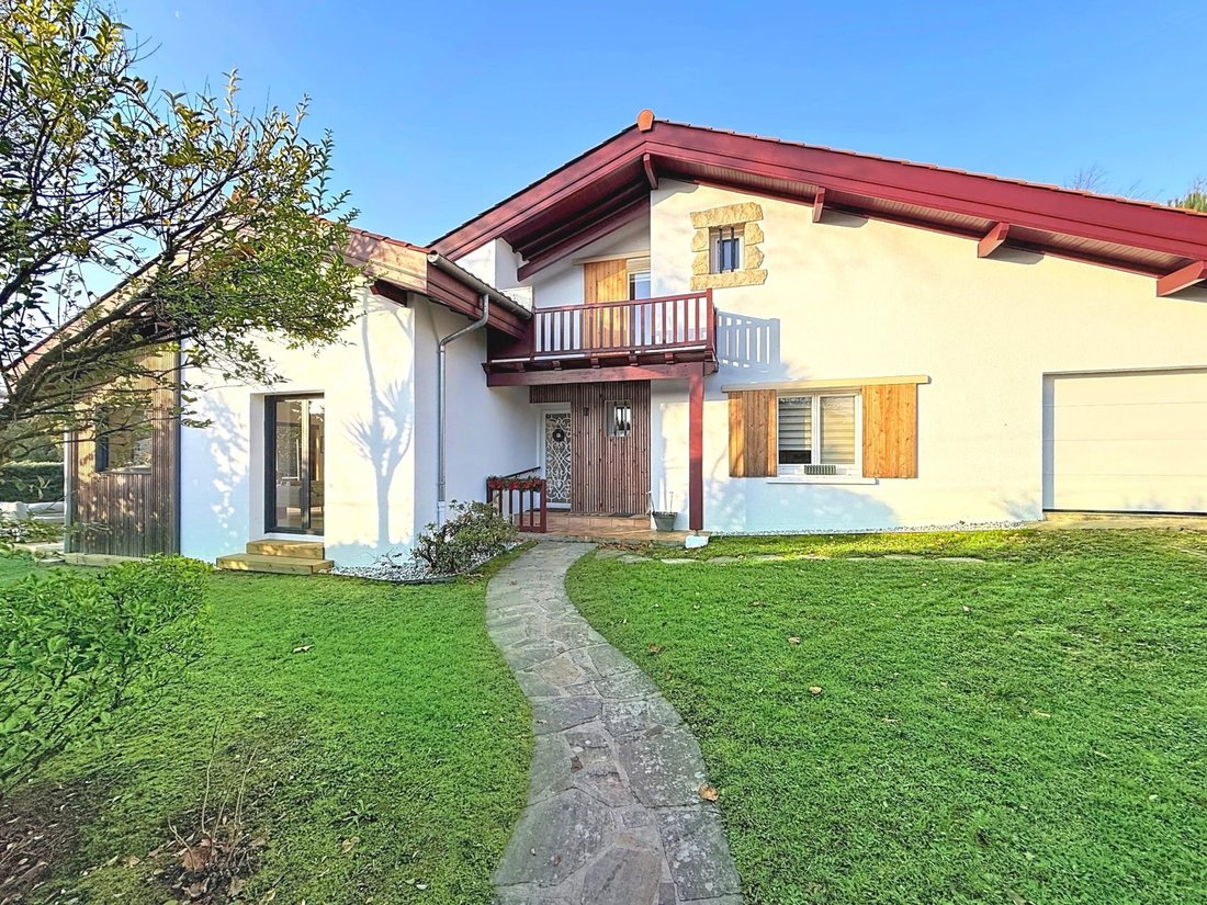 House in Anglet, Nouvelle-Aquitaine, France 1 - 16368502