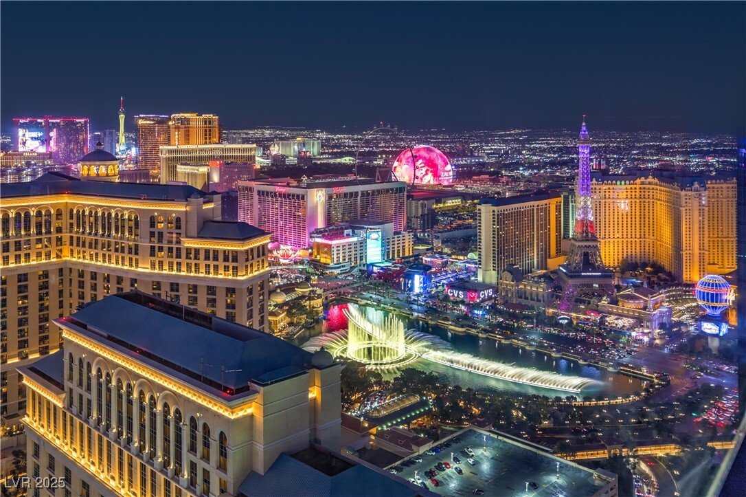 House in Las Vegas, Nevada, United States 1 - 16806385