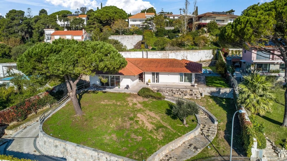 Villa in Paco de Arcos, Lisbon, Portugal 5 - 16804999