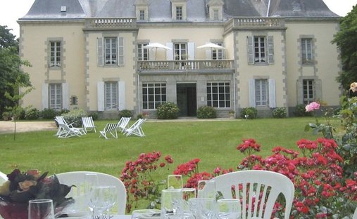 Casa a Saint-Denis-la-Chevasse, Paesi della Loira, Francia 1