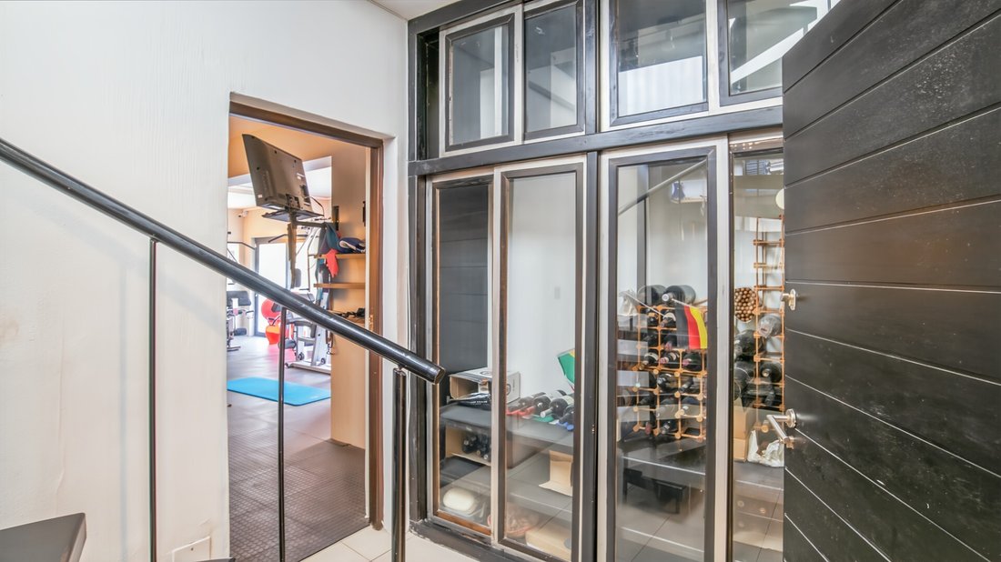 House in Fresnaye, Bakoven, Cape Town 3 - 16806125