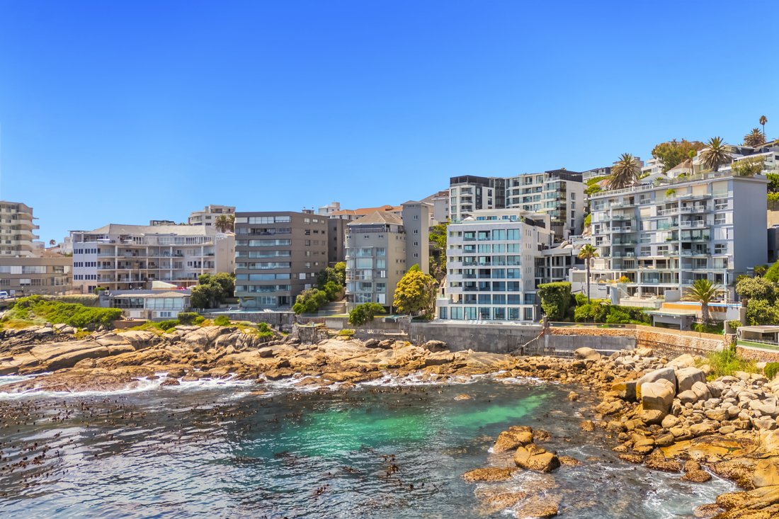 Apartment in Bantry Bay, Cape Town, South Africa 1 - 16806077