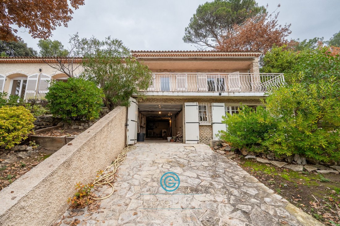 House in Bouc-Bel-Air, Provence-Alpes-Côte d'Azur, France 4 - 16812633