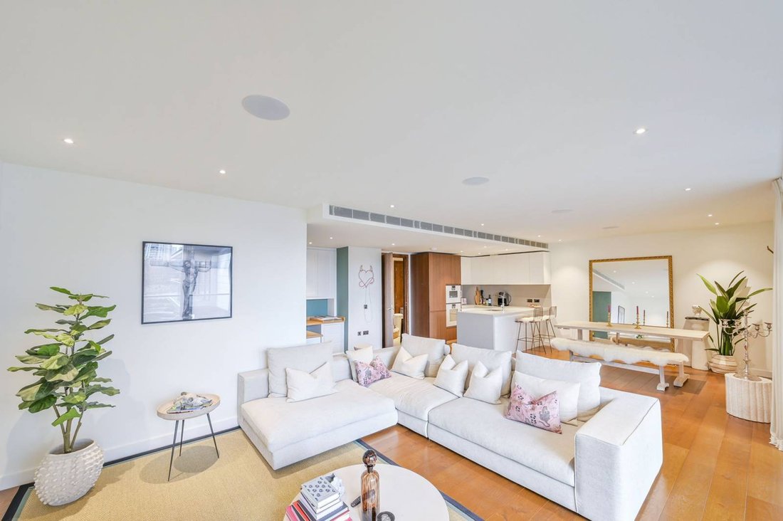 Apartment in Chelsea Harbour, England 1 - 16810486