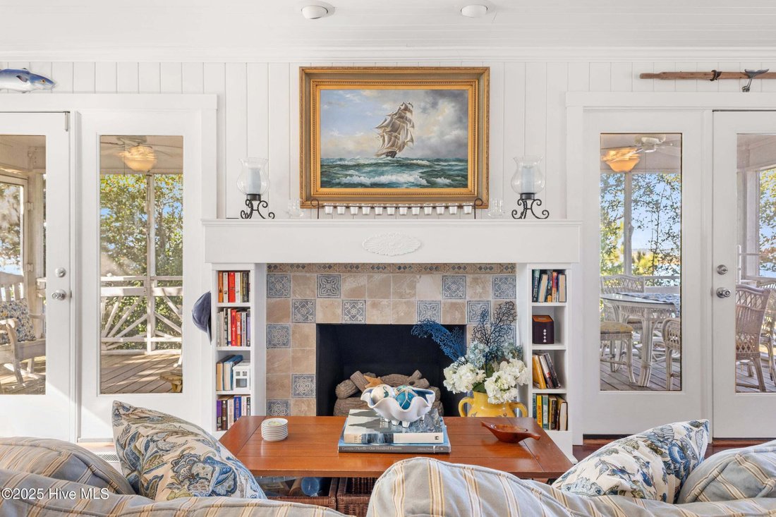House in Topsail Beach, North Carolina, United States 5 - 16812533
