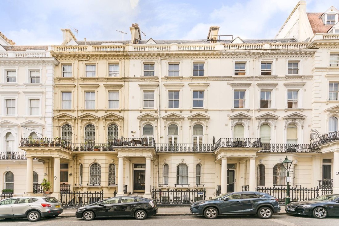 Apartment in Campden Hill, Kensington And Chelsea, England 2 - 16810509