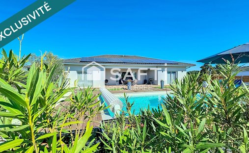 Castle for Sale in Bouliac, Nouvelle-Aquitaine, France