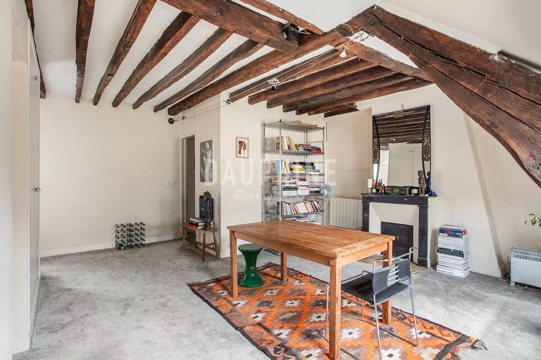Apartment in Saint Thomas d'Aquin, Paris 7e Arrondissement, Paris 5 - 16798270