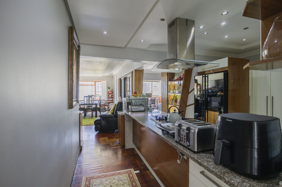 Apartment in Cape Town, Western Cape, South Africa 4 - 16812437