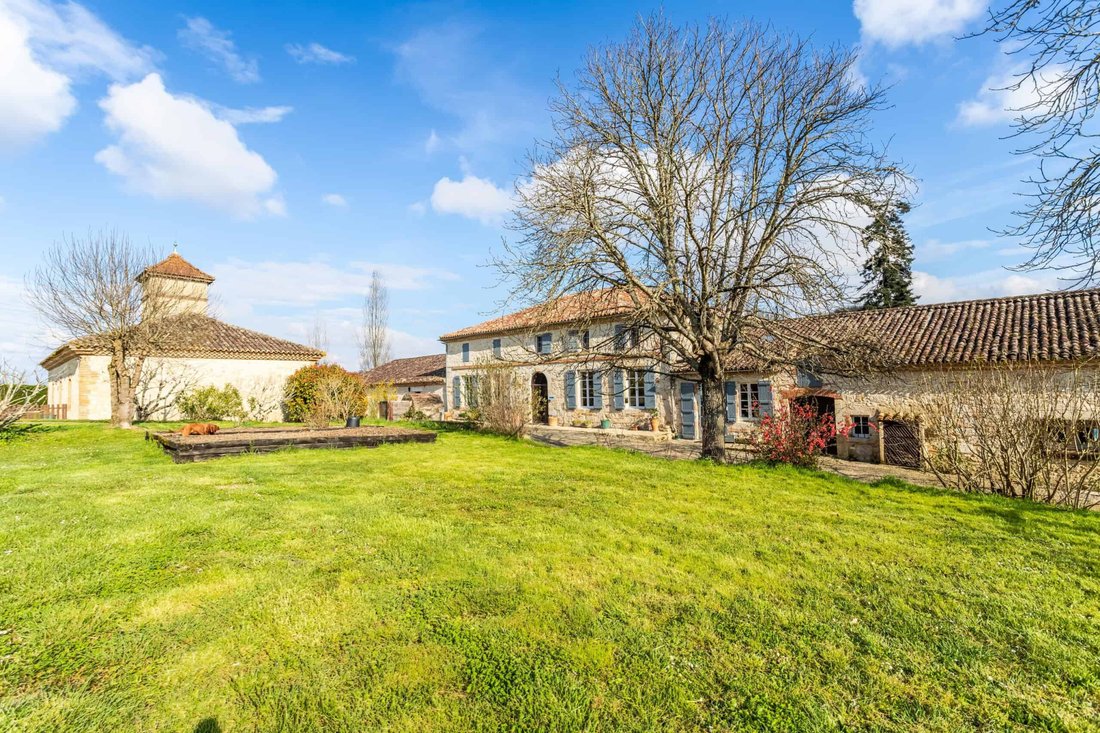 House in Auvillar, Occitania, France 5 - 16813080