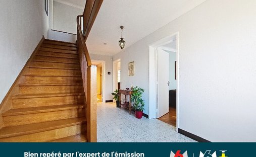 Castle for Sale in Valenciennes, Hauts-de-France, France