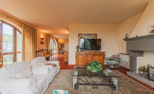 Castle for Sale in Impruneta, Tuscany, Italy