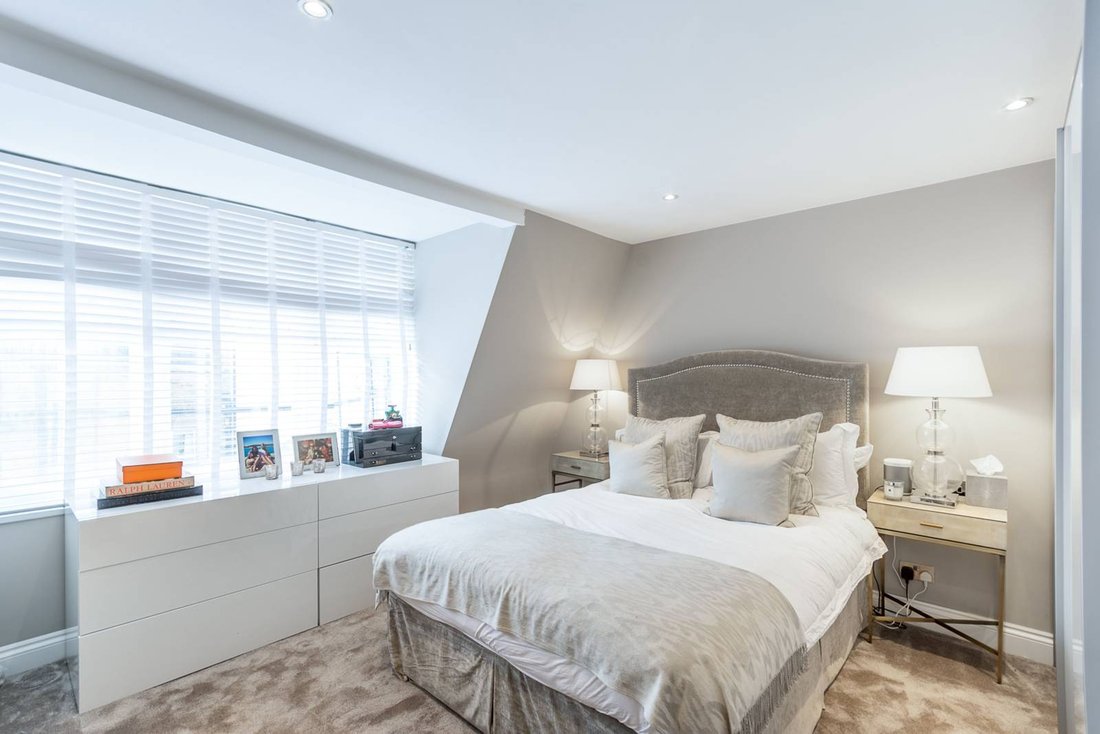 Apartment in Campden Hill, Kensington And Chelsea, England 5 - 16810509