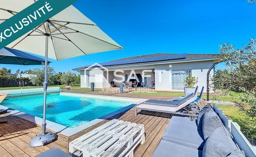 Castle for Sale in Bouliac, Nouvelle-Aquitaine, France