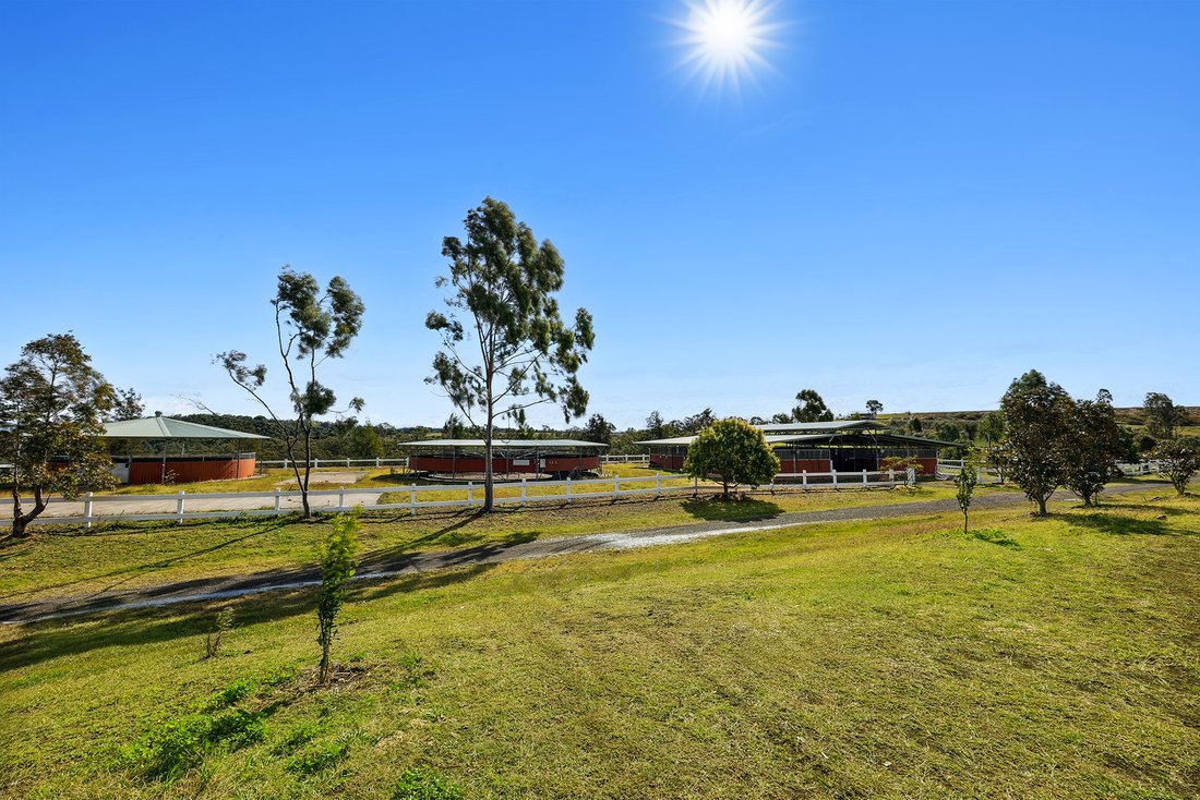 House in Fordsdale, Queensland, Australia 3 - 16813385