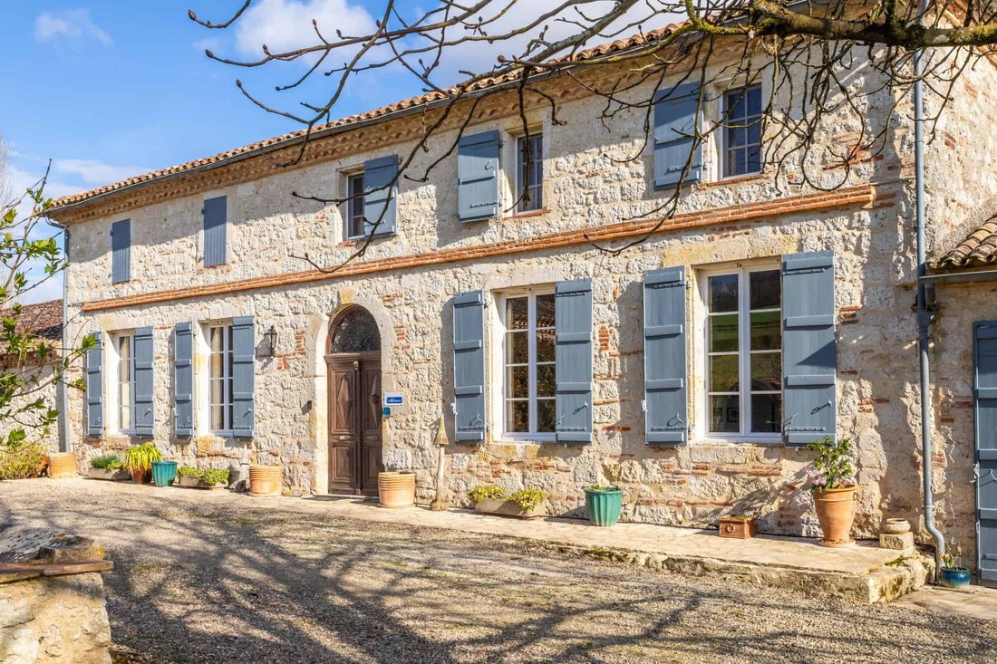 House in Auvillar, Occitania, France 4 - 16813080