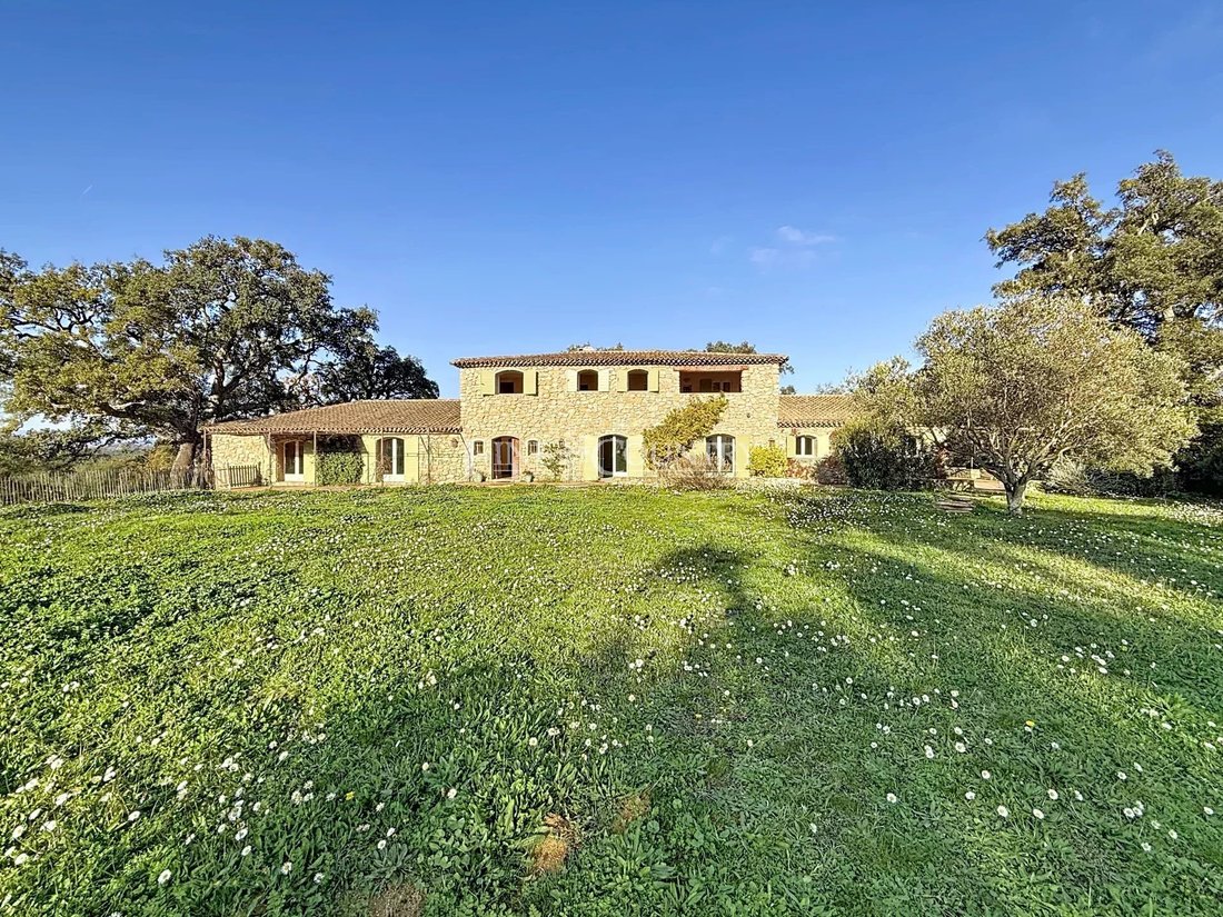 Villa in Ecarts, Roquebrune-sur-Argens, France 3 - 16603457