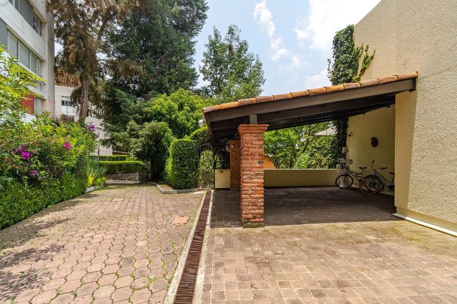 House in Mexico City, Mexico 1 - 16810726