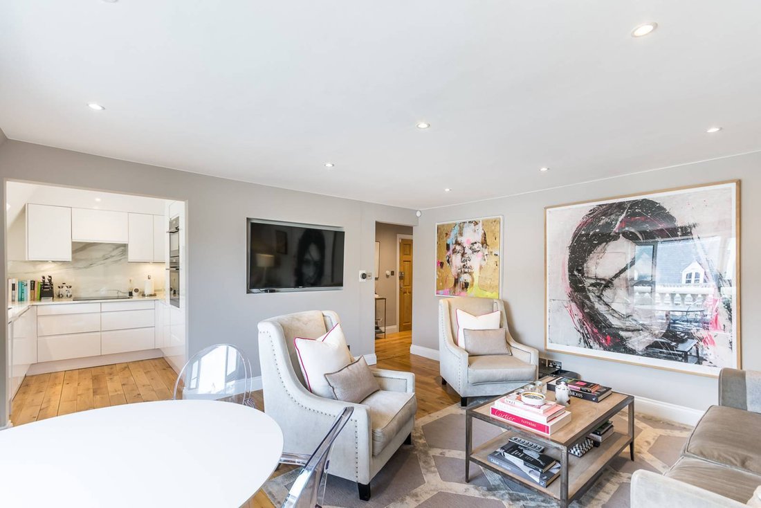 Apartment in Campden Hill, Kensington And Chelsea, England 4 - 16810509