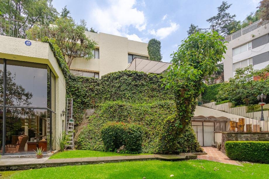 House in Mexico City, Mexico 2 - 16810726