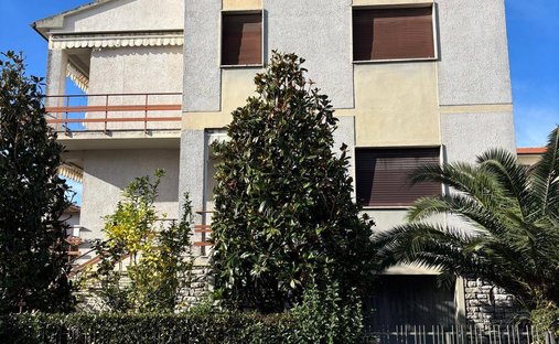 Villa in Porta a Lucca, Pisa, Tuscany 1