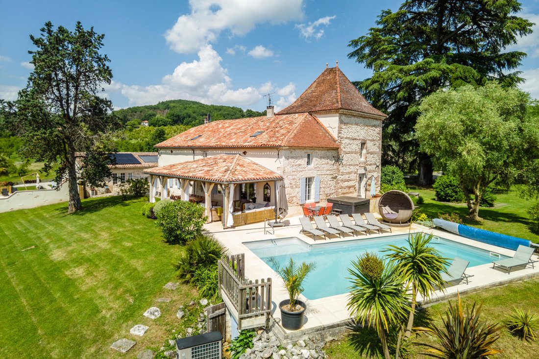 House in Dolmayrac, Nouvelle-Aquitaine, France 1 - 16813097
