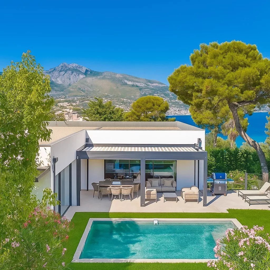 Villa in Village-Cros de Caste-Coupiere-Mont Gros, Roquebrune-Cap-Martin, France 1 - 16811808