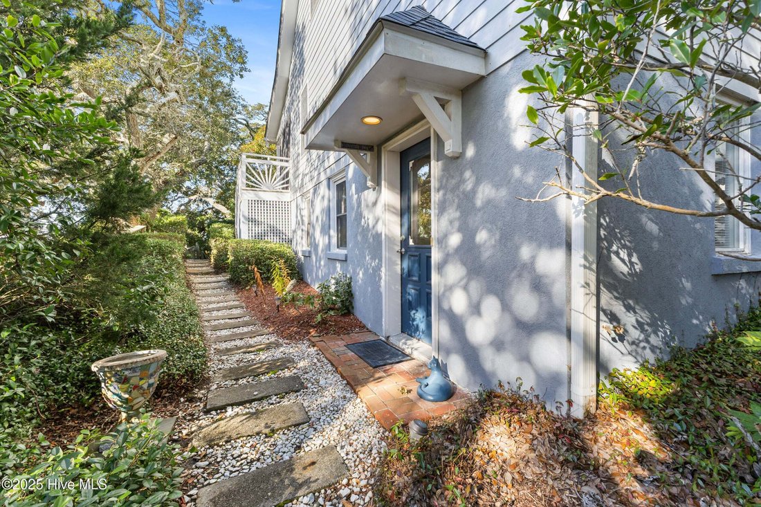 House in Topsail Beach, North Carolina, United States 1 - 16812533