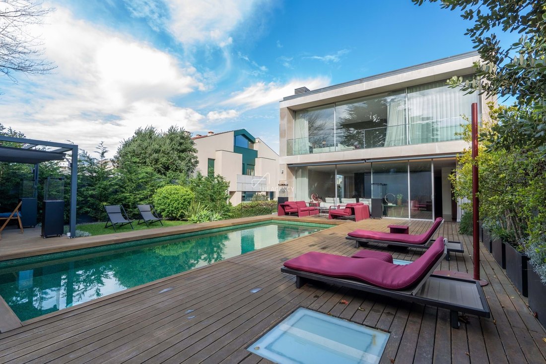 Villa in Aldoar, Foz do Douro e Nevogilde, Porto District, Portugal 4 - 16809650