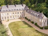 Castle for Sale in Saint-Ouen-les-Vignes, Centre-Val de Loire, France - 2