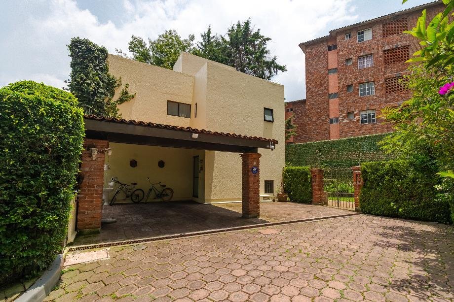 House in Mexico City, Mexico 4 - 16810726