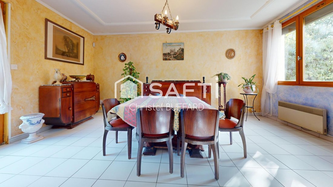 House in Granettes-Jauberte-Sainte Anne, Aix-en-Provence, France 2 - 16811054