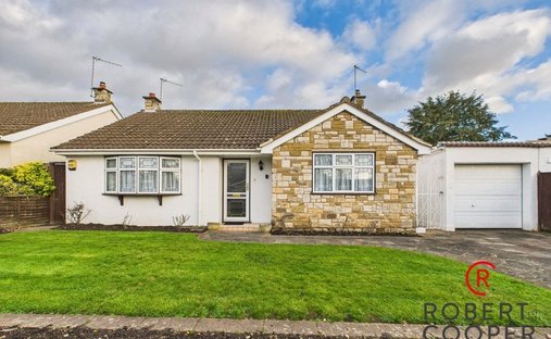 Bungalow a Pinnerwood Park, Hillingdon, Inghilterra 1
