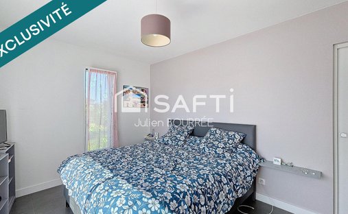 Castle for Sale in Bouliac, Nouvelle-Aquitaine, France