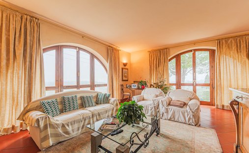 Castle for Sale in Impruneta, Tuscany, Italy