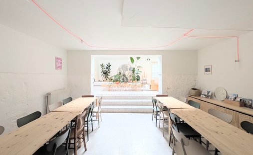 Castle for Sale in Clermont-Ferrand, Auvergne-Rhône-Alpes, France