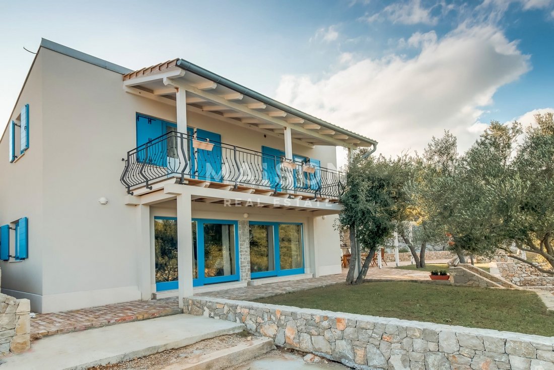 House in Veli Losinj, Primorje-Gorski Kotar County, Croatia 2 - 16812093