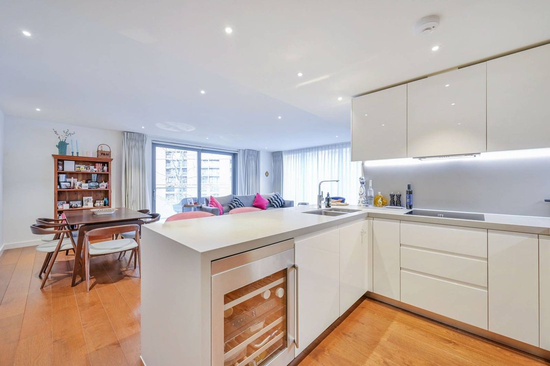 Apartment in Chelsea Harbour, England 1 - 16810501