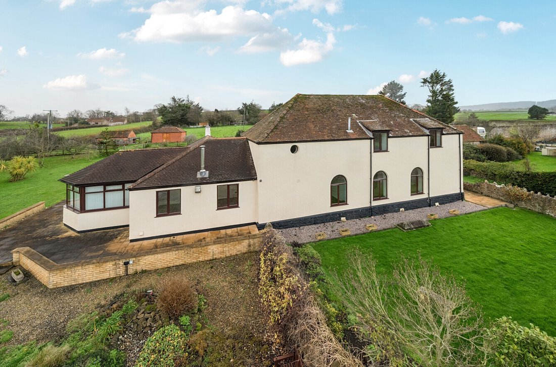 House in Kilton, Nether Stowey, England 1 - 16811606